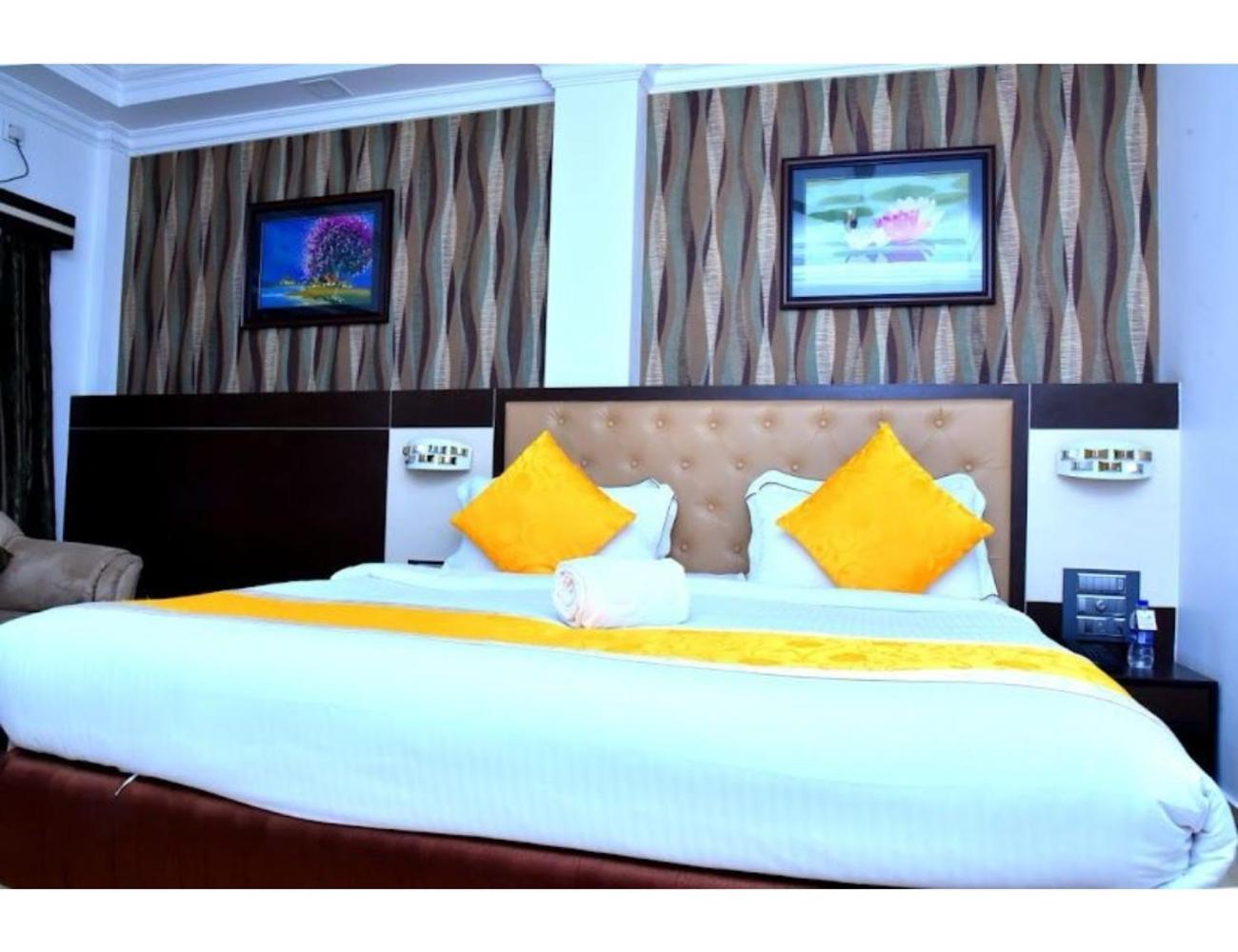 The Grand Krishna Luxury Hotel, Chikmagalūr 外观 照片