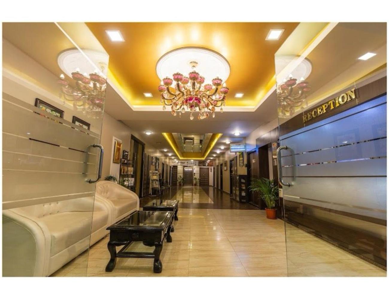 The Grand Krishna Luxury Hotel, Chikmagalūr 外观 照片